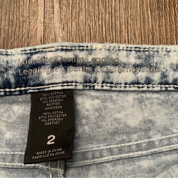 Mossimo Mid Rise Denim Legging Size 2 - Picture 5 of 8